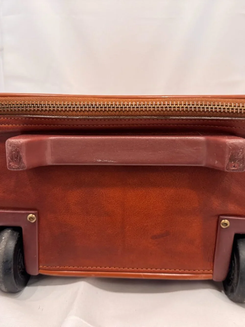 Ghurka No. 51 Traveler Vintage Leather Wheeled Suitcase